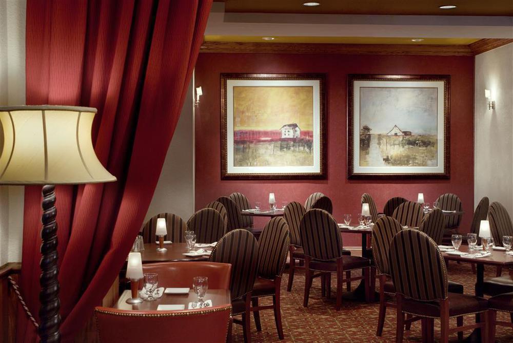 Sheraton Detroit Novi Restaurant bilde